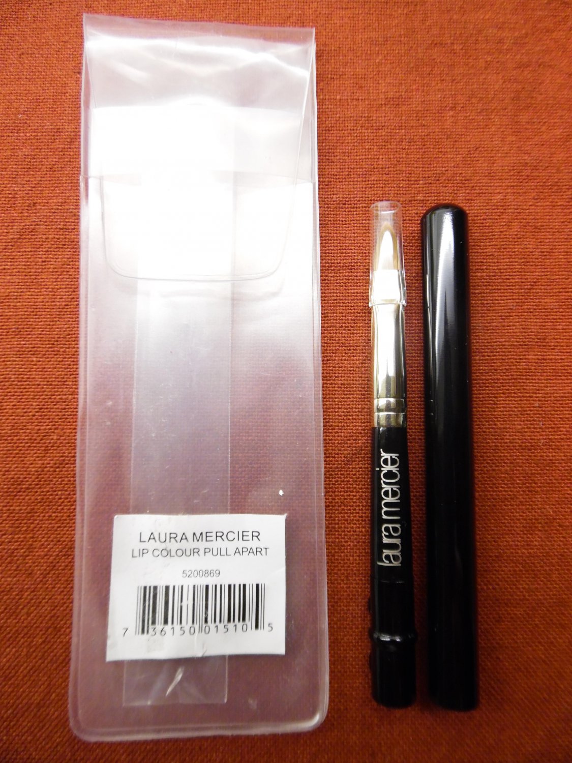 LAURA MERCIER Lip Color Pull Apart Brush