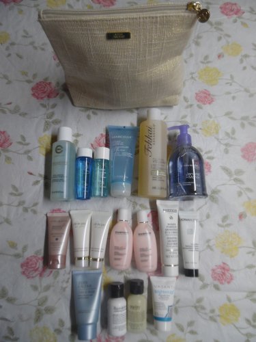 18 Must-Have Skin Essentials Set