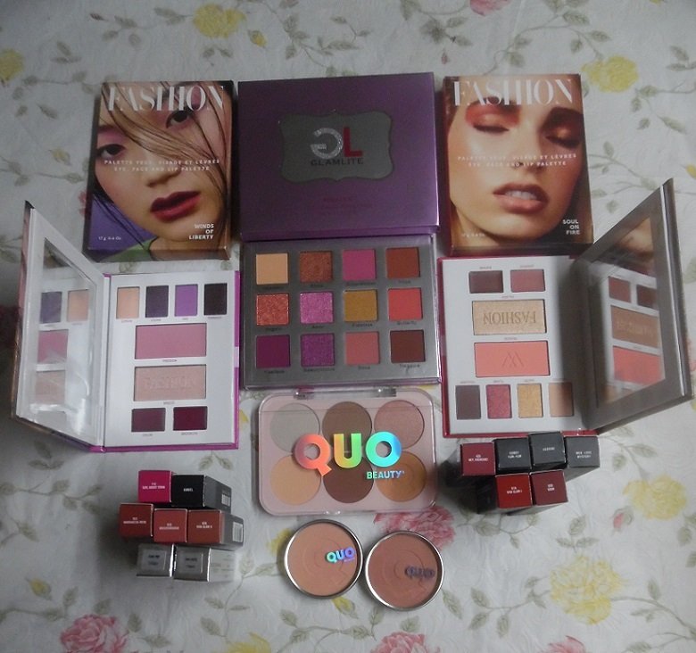20-Piece Iconic Makeup Set