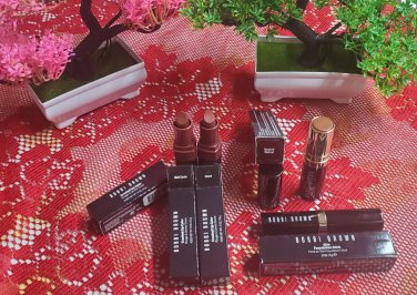 BOBBI BROWN Skin Foundation Stick Neutral Walnut N-0.90 And Brown-Toned Crushed Lip Color Duo Set