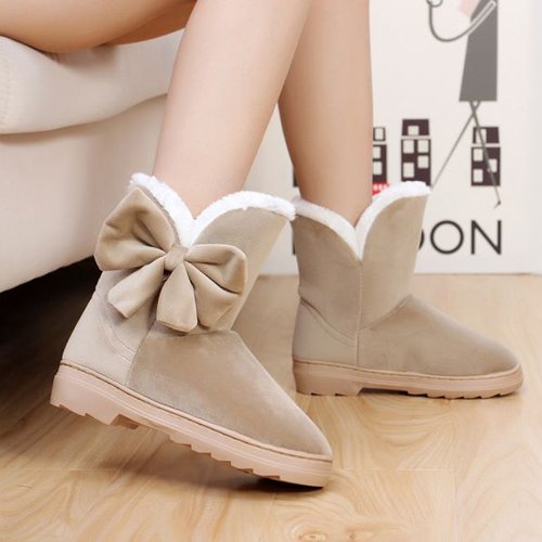 Cindy Snow Boots Size 4 (American)