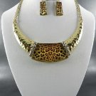 NiGOLD PLATE METAL STONE LEOPARD PENDANT NECKLACE SET. 17"L - 3"EXTEN  EARRINGS