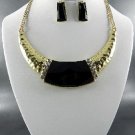 NiceGOLD PLATE METAL STONE BLACK PENDANT NECKLACE SET. 17"L - 3"EXTEN  EARRINGS
