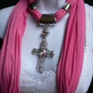 NEW WOMEN PINK FABRIC SCARF NECKLACE SILVER RHINESTONES CROSS PENDANT MORROCAN