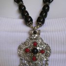 NEW WOMEN FASHION NECKLACE BLACK RED SMALL BEADS MORROCAN  FLOWER METAL PENDANT