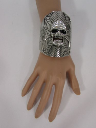 New Women Silver Metal Skull Cuff Bracelet Fashion Rhinestones Spider Net Mask