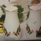Christmas Treasury Porcelainware Holly Salt and Pepper Shaker