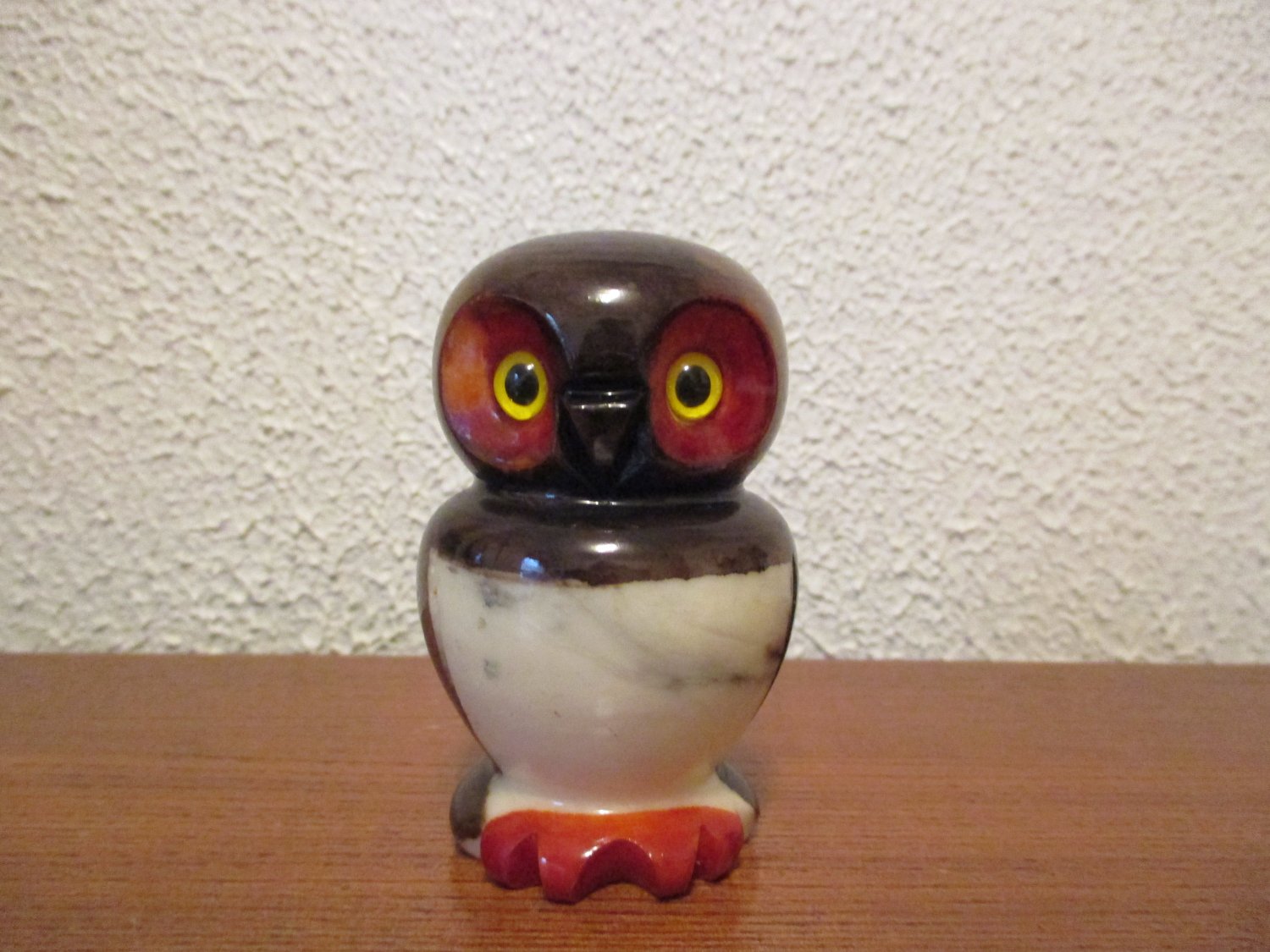 Vintage Alabaster Owl Figurine made in Italy 1980
