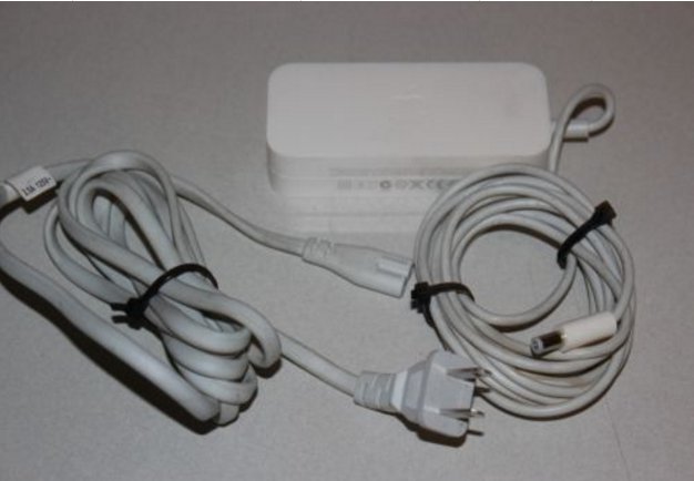 Genuine Apple Airport Express Base Station Model A1202 AC Adapter