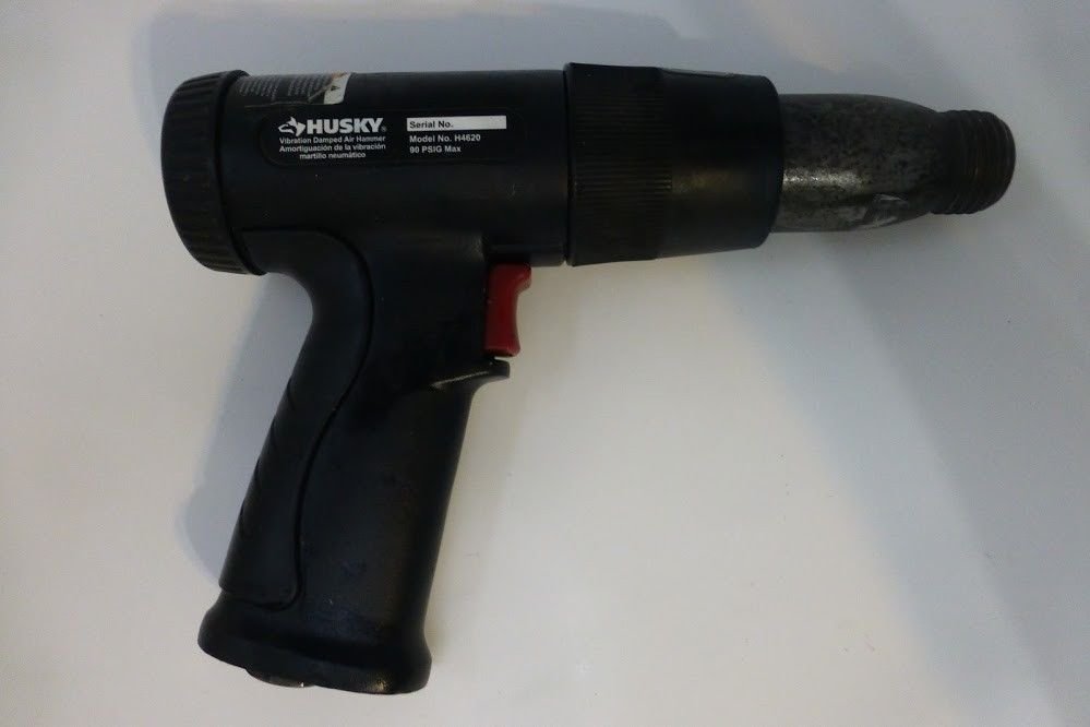 Husky H4620 Vibration Damped Medium Stroke Air Hammer