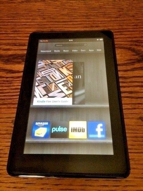 Amazon Kindle Fire 1st Gen D01400 8GB 7"