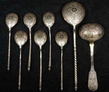 RUSSIAN EIGHT SILVER GILT-WASHED SPOONS, MARKED