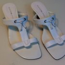 BANDOLINO WOMENS WHITE T STRAP SANDAL sandel SIZE 6.5 LEATHER SUMMER VERY CUTE!
