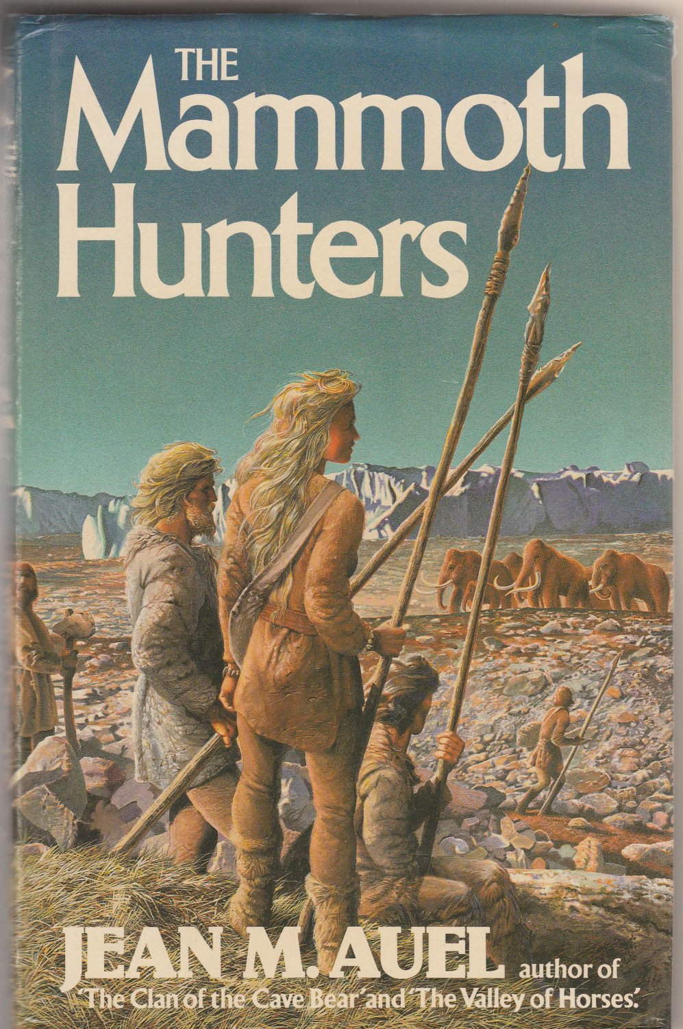 Джин ауэл. Под защитой камня Джин Ауэл. The Mammoth Hunters. Джин м Ауэл. Охотники на Мамонтов обложка.