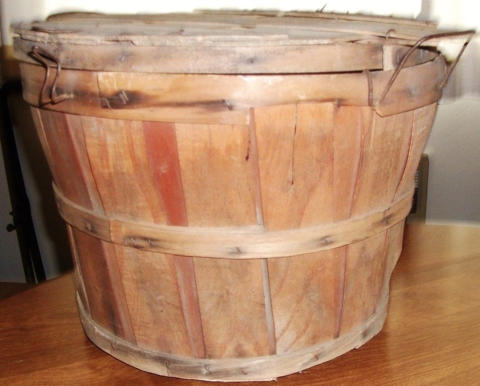 Country Bushel Basket Wire Handles Authentic Vintage