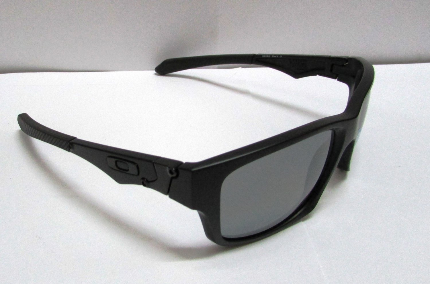 Oakley Sunglasses Jupiter Squared OO 9135 09 Matt Black 100% New & Original