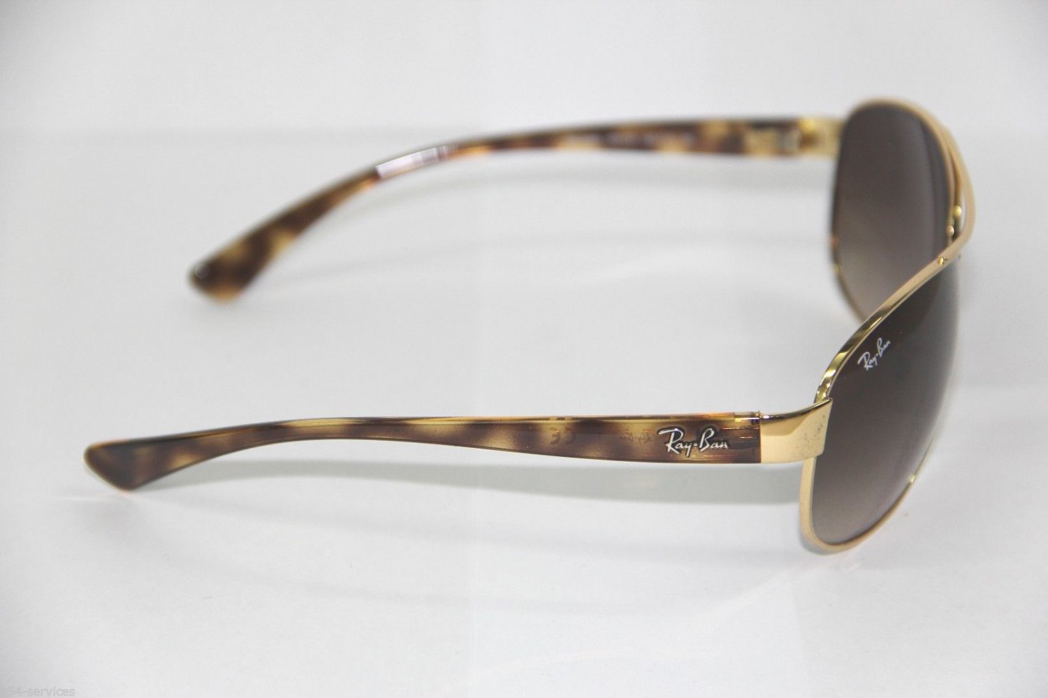 ray ban aviator 3386