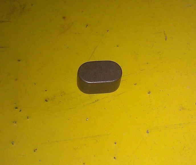 GENUINE MACK KEY 42AX214