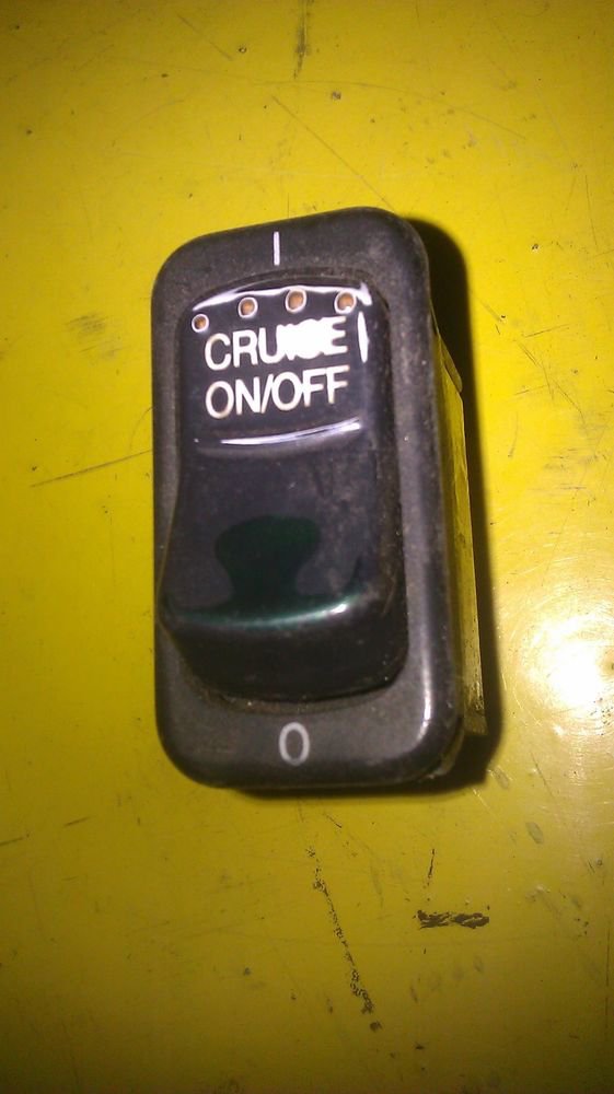 GENUINE PETERBILT CRUISE CONTROL SWITCH 05679HD / 16-07418-5G8EEF2A11