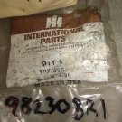 GENUINE INTERNATIONAL NAVISTAR BOLT 982308R1 NEW SURPLUS 5 PACK!