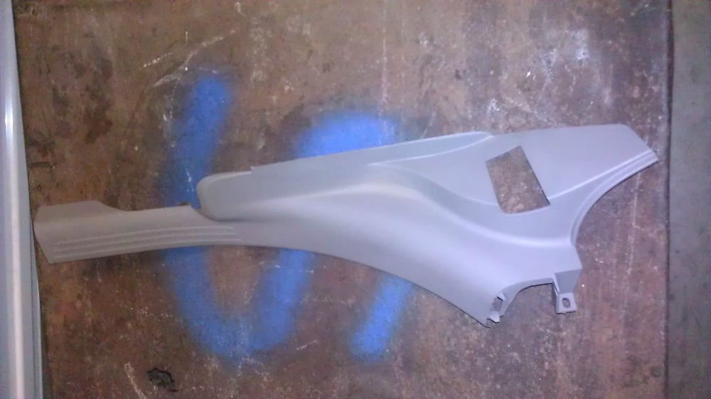 GENUINE DODGE LEFT REAR SCUFF PLATE 0UM63XDBAE GRAY