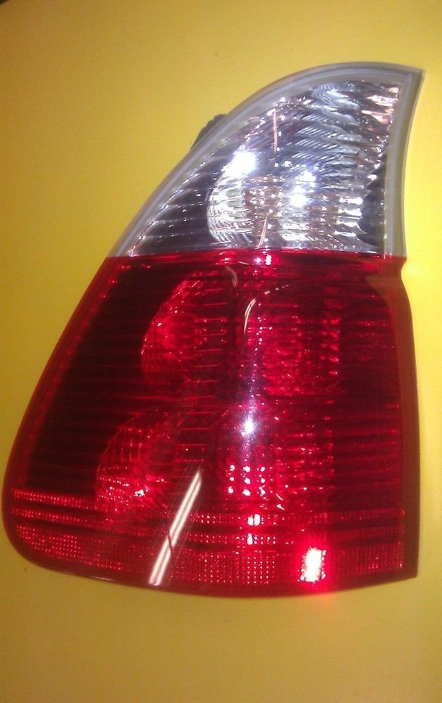 BMW 2003-2004 X5 LEFT / DRIVER SIDE TAIL LIGHT 63216916903 / 6916903-06