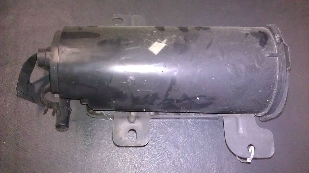 GENUINE FORD FUEL TANK CHARCOAL CANISTER XR3U9D665AA