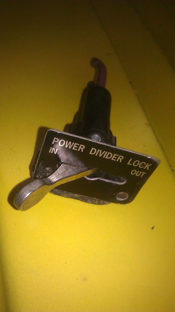GENUINE INTERNATIONAL NAVISTAR 9400i POWER DIVIDER LOCK SWITCH