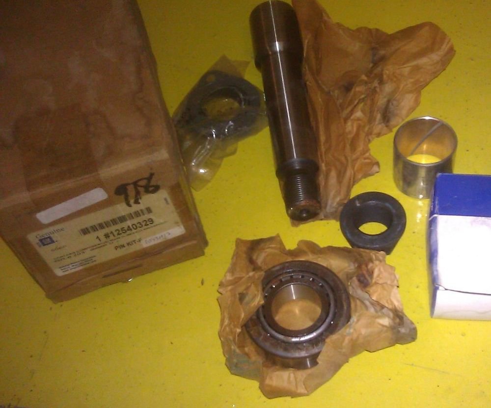 GENUINE GM OEM STEERING KNUCKLE PIN KIT 12540329