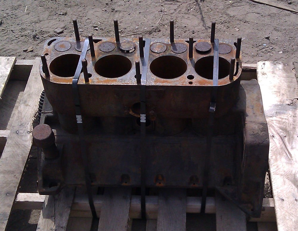GENUINE 1926 4CY DODGE ENGINE BLOCK W/VALVE ASSM AND CAM C834-296 VERY RARE!