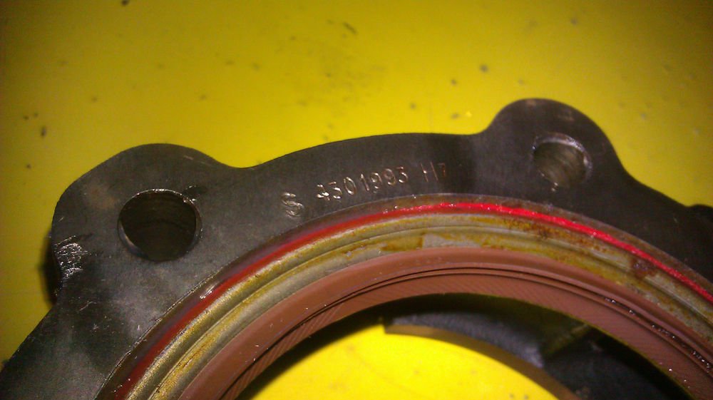 GENUINE FULLER TRANSMISSION REAR BEARING COVER 4301993