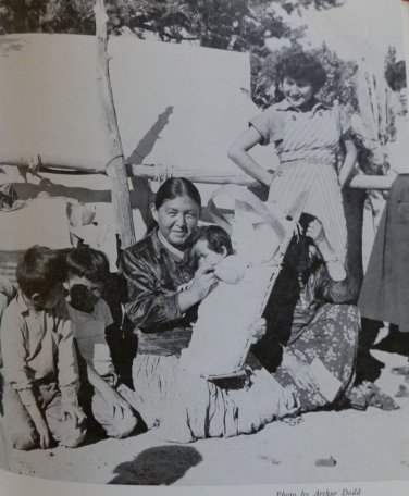 1st Navajos Have Five Fingers Indian Life circa 1955 Ganado, Black Mountain+