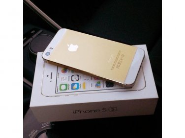 pple iPhone 5S 32Gb Brand New Sealed And Full Warranty