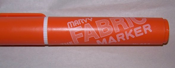 Marvy Permanent Broad Tip Fabric Marker  ORANGE