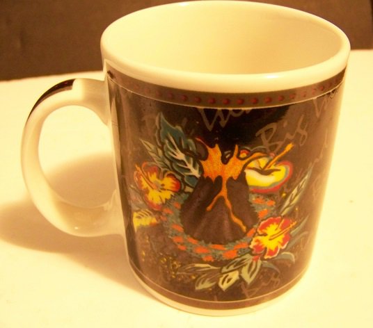Hilo Hattie's  The Big Island Hawaii Volcano Coffee Mug   10 fl.oz