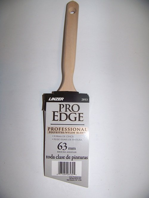 Linzer 28532.5 2 1/2" Pro Edge Professional Form Chisel Poly/Nylon