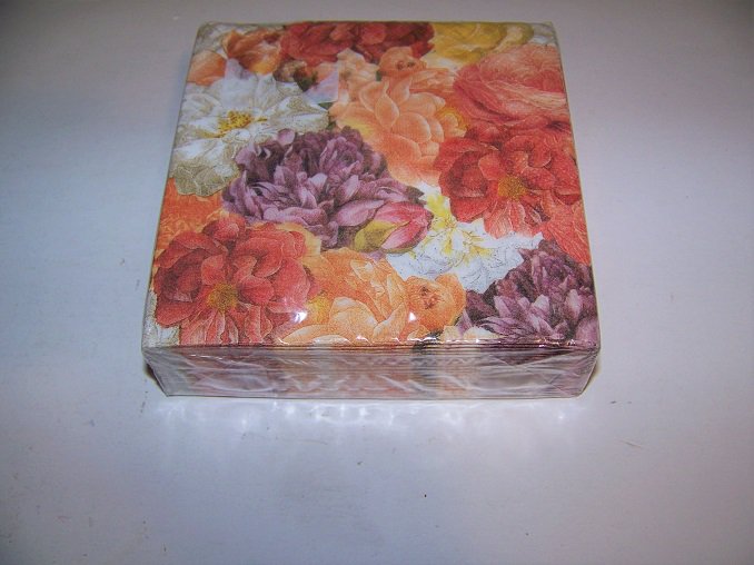 Anne Modica Mormors Roses 3-Ply Beverage Napkins  36/pkg
