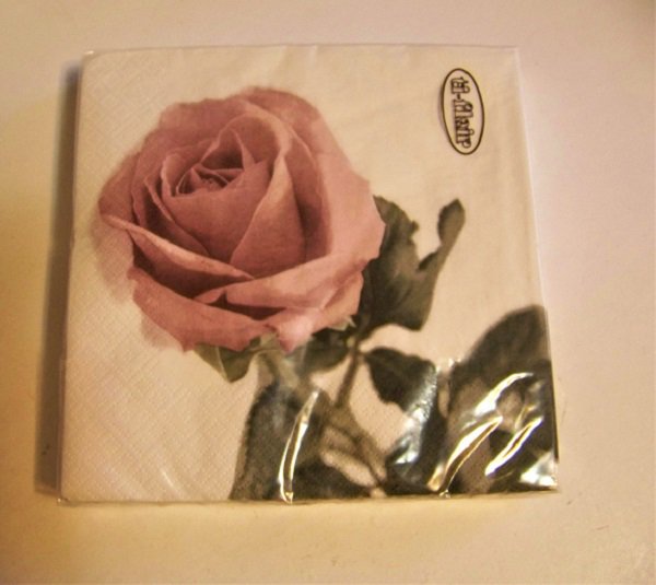 Ti-Flair Luncheon Napkins Vintage Rose Design 20ct Pkg.