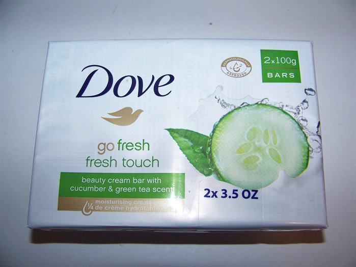 Dove Beauty Cream Bar with Cucumber & Green Tea Scent 2 100g (3.5oz) bar/pkg.