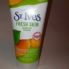 St. ives Fresh Skin Apricot Scrub