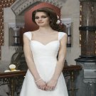 Long Sweetheart Backless Bridal Dress A-Line Fashionable White Plus Size Wedding Dress