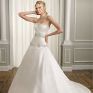 Fashion Bridal Dress Sweetheart Backless Beaded Crystal White Long A-Line Custom Wedding Dress
