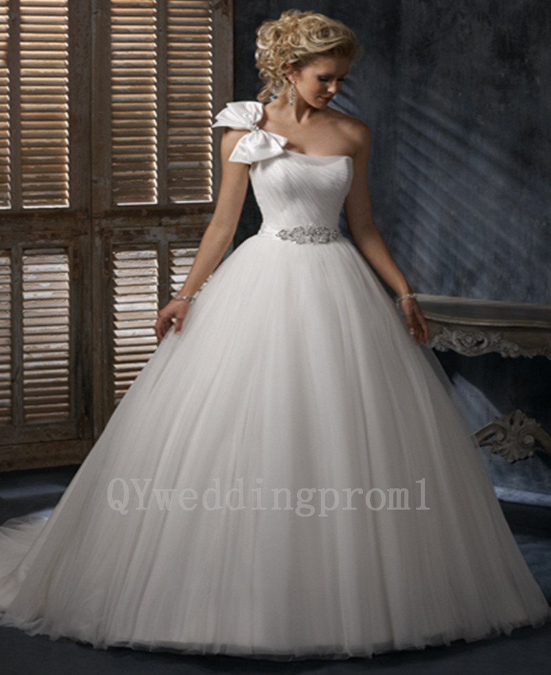 High Quality Custom Made Plus Size Wedding Dress Long A-Line White Elegant Sweetheart Bridal Dresses