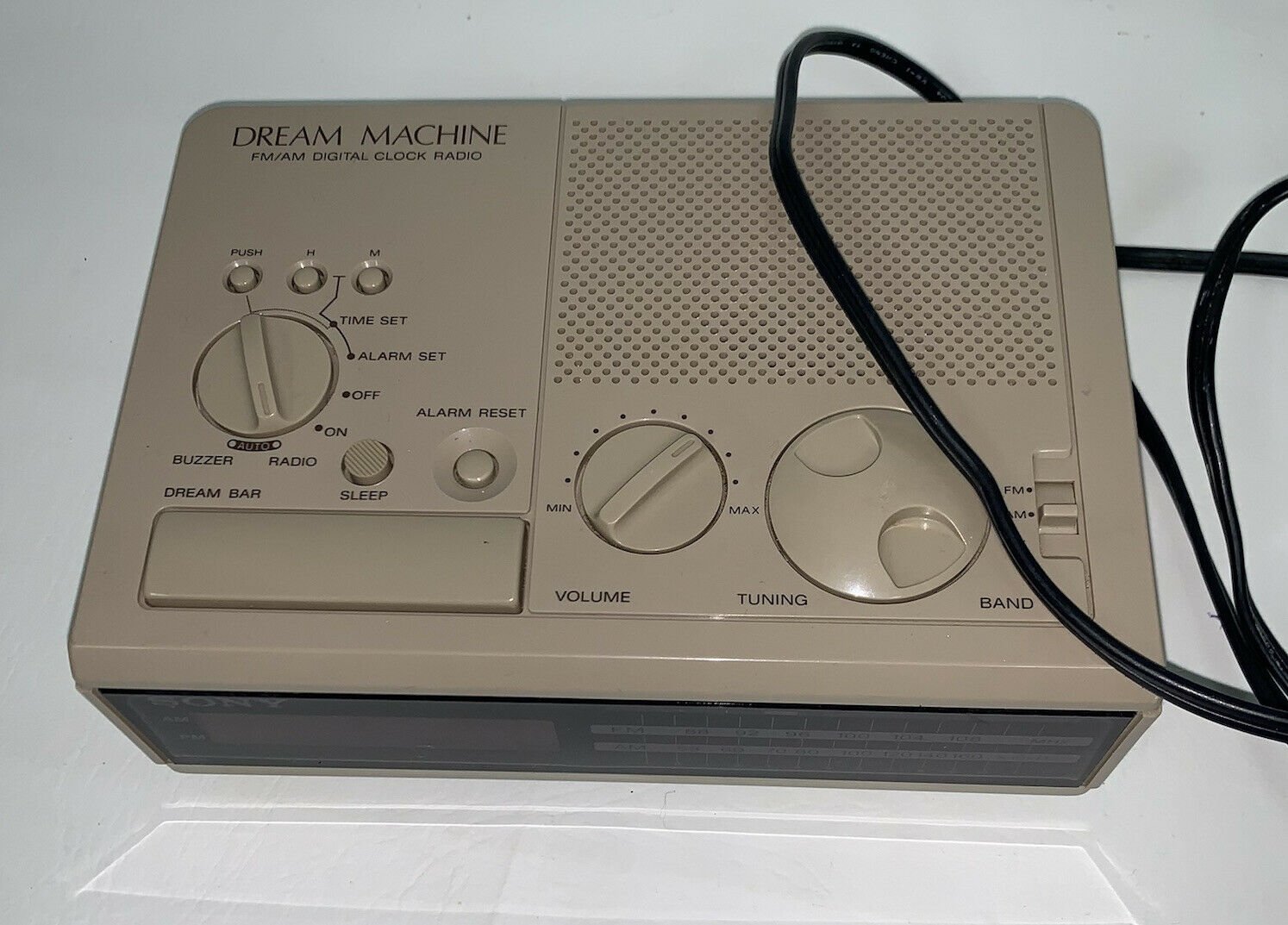 Vintage1980's Sony Dream Machine FM/AM Digital Alarm Clock Radio ICF