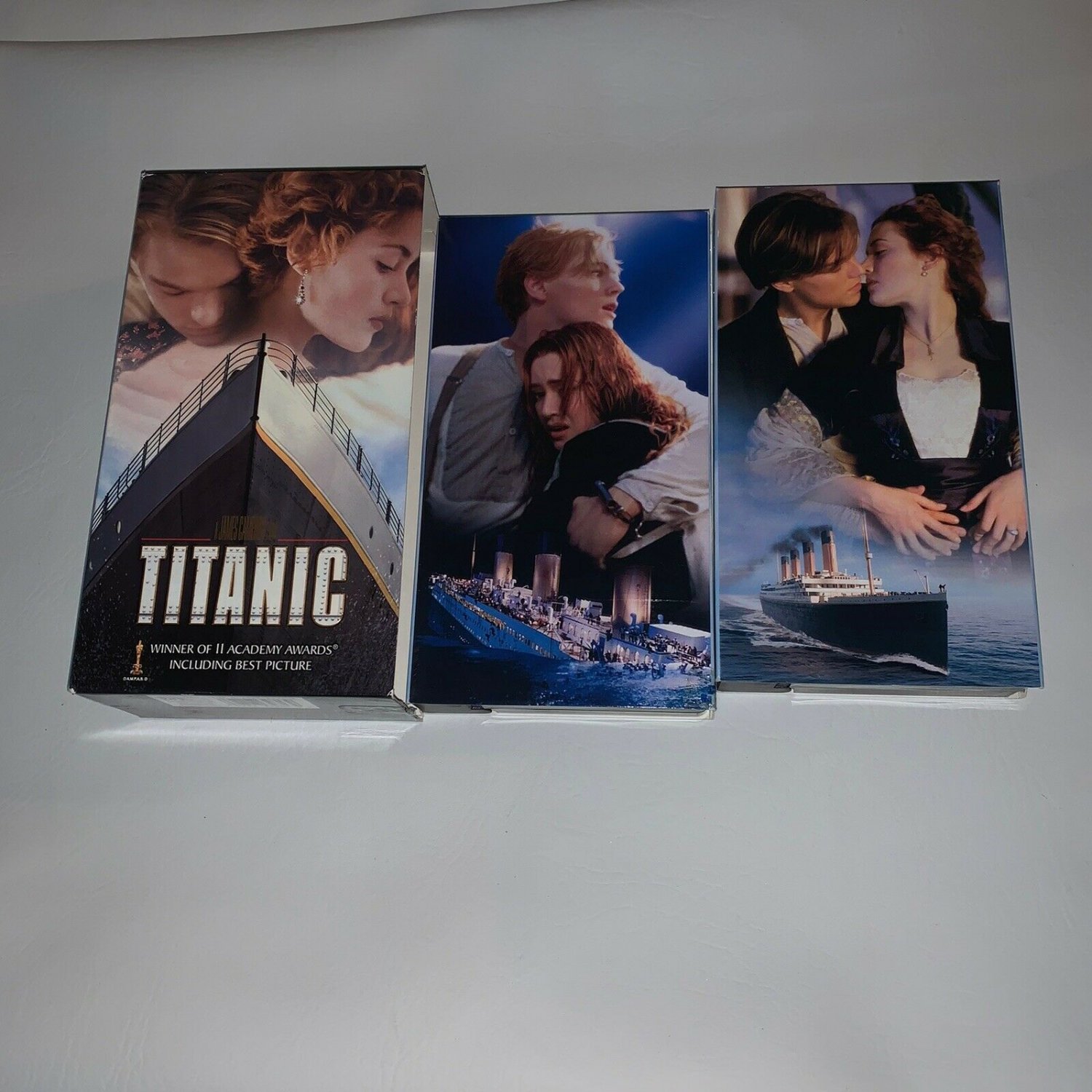 Titanic Vhs 2 Tapes Box Set 1998 Leonardo Dicaprio Kate Winslet Best Picture 