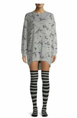 Tim Burtons Nightmare Before Christmas Sleep Shirt Socks Set Womens M 8-10 Gown