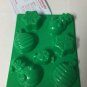 Christmas Jello Jigglers Plastic Mold Holiday Green New