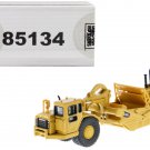 CAT Caterpillar 627G Wheeled Scraper w Operator 1/87 HO Diecast Masters
