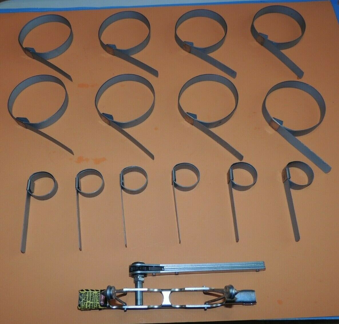 BANDIT Center Punch Tool S03869 for 3/8" 5/8" Clamps & 14 Center Punch