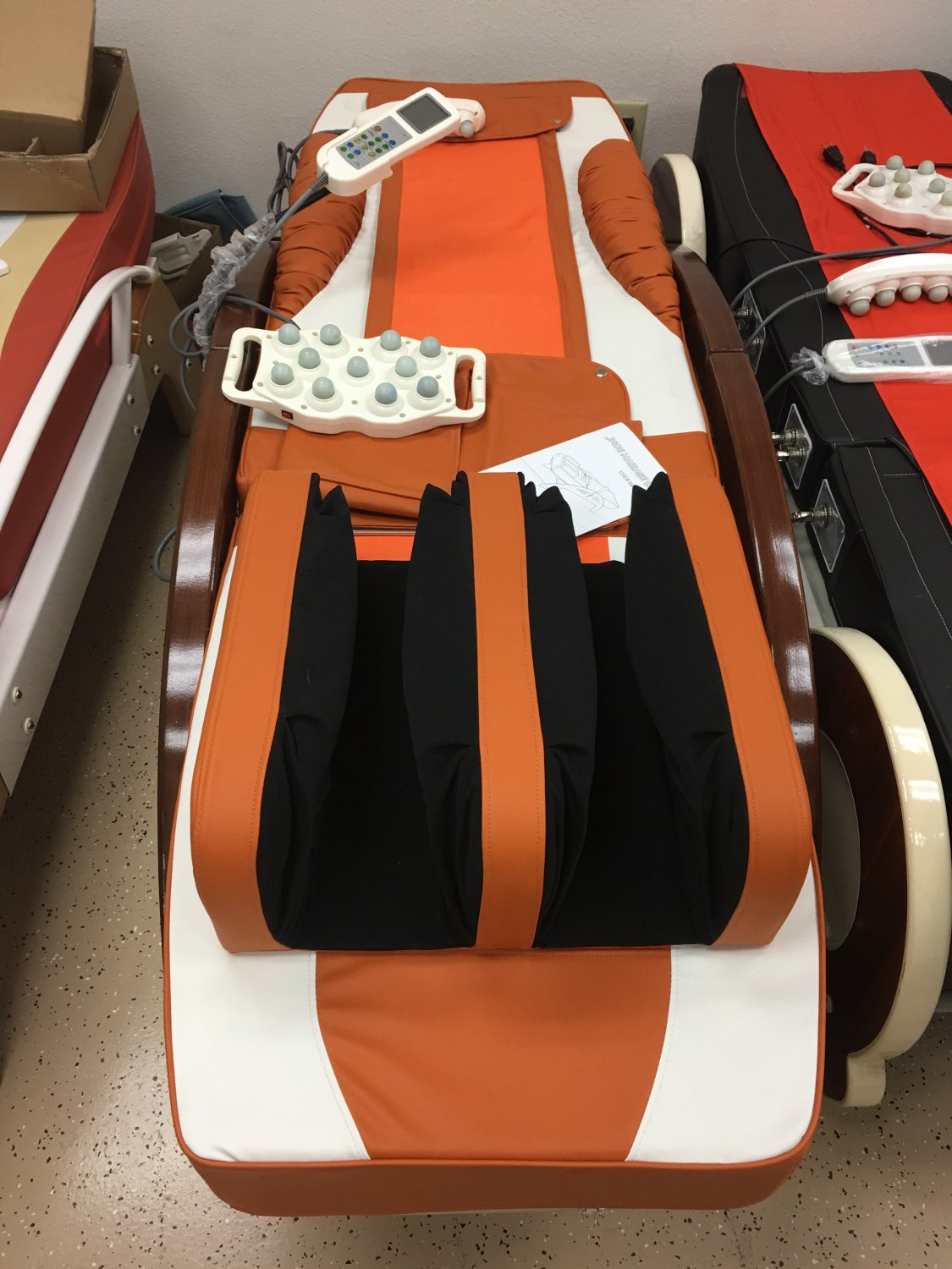 FIR Far Infrared Massage Jade Bed Spinal Traction Table w/ Foot Massage